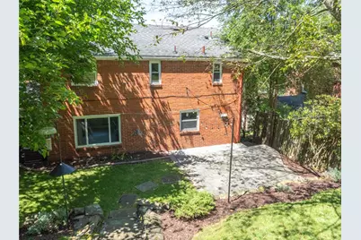 91 Seneca Dr, Pittsburgh, PA 15228 - Photo 4