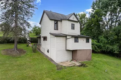698 Grove Ave, Canton Township, PA 15301 - Photo 6