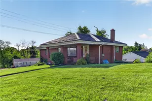 105 Flicker Dr, Kennedy Township, PA 15136 - Photo 2