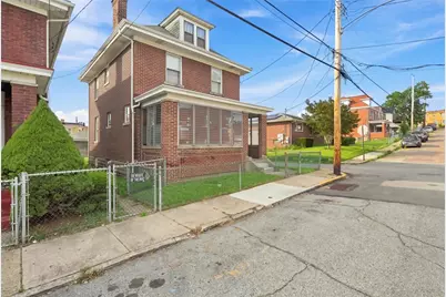 1224 Holmes St, McKees Rocks, PA 15136 - Photo 2