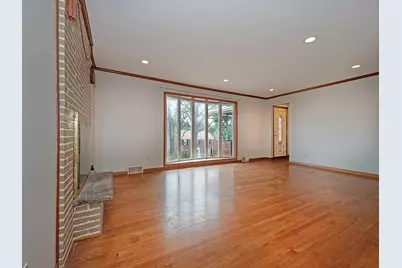 1460 Mohican Dr, Pittsburgh, PA 15228 - Photo 4