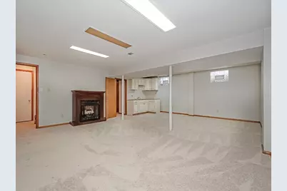 1460 Mohican Dr, Pittsburgh, PA 15228 - Photo 22