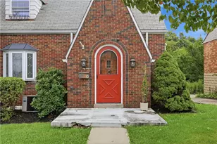 10 Penn Dr, Ross Twp, PA 15214 - Photo 4