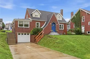 210 N Haft St, Houston, PA 15342 - Photo 2