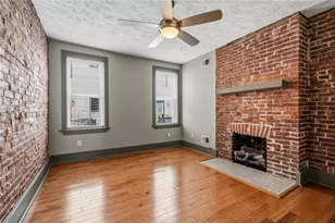 4819 Blackberry Wy, Pittsburgh, PA 15201 - Photo 18