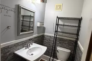 114 Riverview Blvd, West Mifflin, PA 15120 - Photo 10