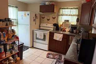 844 Franklin Ave, New Castle, PA 16101 - Photo 4