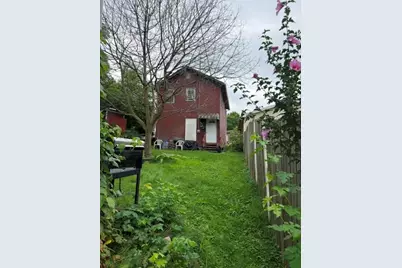 844 Franklin Ave, New Castle, PA 16101 - Photo 2