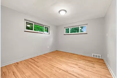 1557 Kuhlview Drive, Pittsburgh, PA 15237 - Photo 24