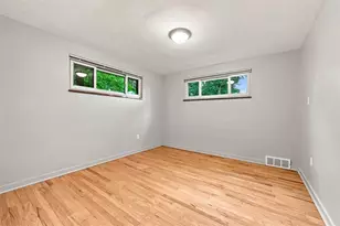 1557 Kuhlview Dr, Pittsburgh, PA 15237 - Photo 24