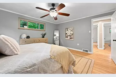 1557 Kuhlview Drive, Pittsburgh, PA 15237 - Photo 20