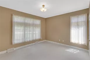9731 Harmony Dr, Pittsburgh, PA 15237 - Photo 28