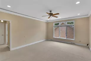 9731 Harmony Dr, Pittsburgh, PA 15237 - Photo 24
