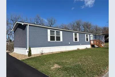 146 Cardinal Dr, Hempfield Township, PA 15644 - Photo 1
