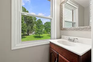 902 Lynwood, Cranberry Township, PA 16066 - Photo 12