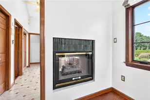 2605 Barnes Dr, Moon/Crescent Twp, PA 15108 - Photo 28