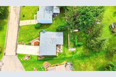 1909 Michren Cir, South Park, PA 15129 - Photo 22