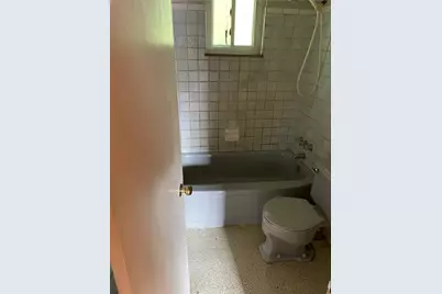 543 Lucia Dr, Wilkins Township, PA 15221 - Photo 14