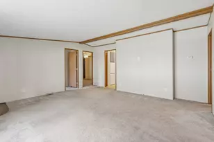 802 Elk Dr, Cranberry Township, PA 16066 - Photo 10