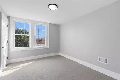 297 Grandview Way, Charleroi Boro, PA 15022 - Photo 8