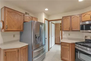 4 Spencer Dr, Penn Twp, PA 15642 - Photo 16