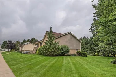 4 Spencer Dr, Penn Twp, PA 15642 - Photo 4