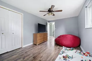 361 Algoma Dr, Pittsburgh, PA 15236 - Photo 14