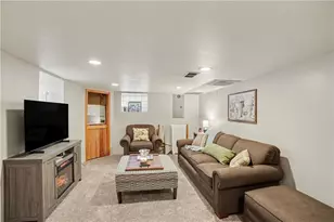 481 Cecil-Henderson Rd, Cecil, PA 15321 - Photo 22