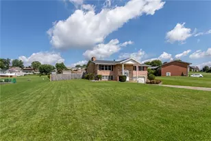 302 Virginia Cir, South Union Township, PA 15401 - Photo 42