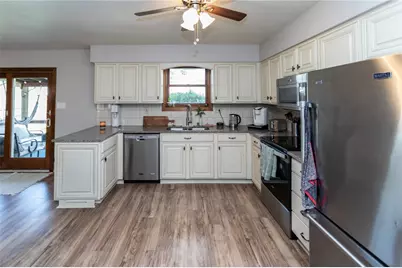 302 Virginia Cir, South Union Township, PA 15401 - Photo 12