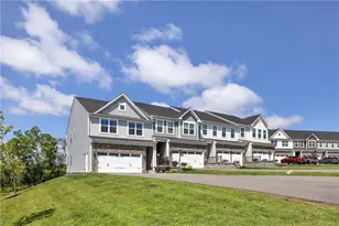 7001 Wellington Ct, Penn Twp, PA 15644 - Photo 2