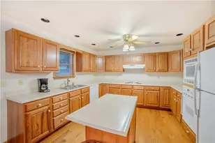 436 Forest Ridge Rd, White Township, PA 15701 - Photo 4