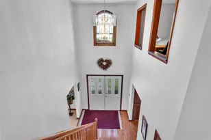 204 Trillium Dr, Cranberry Township, PA 16066 - Photo 6