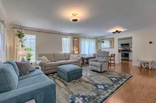 298 Hawthorne Rd, Pittsburgh, PA 15209 - Photo 2