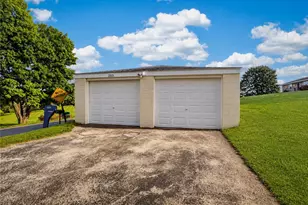253 Lanik Rd, Somerset Twp, PA 15314 - Photo 2