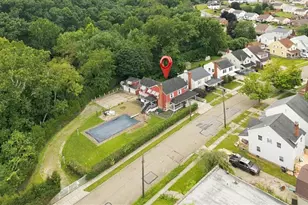 1911 McLean St, Aliquippa, PA 15001 - Photo 36
