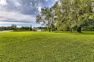 447 Gas Center Rd, Wheatfield Township (East/West), PA 15954 - Photo 34