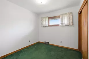 1722 Worcester Dr, Scott Township, PA 15243 - Photo 24