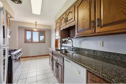1722 Worcester Drive, Scott Township, PA 15243 - Photo 14