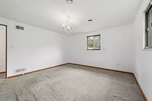 4930 Gardenville Rd, Pittsburgh, PA 15236 - Photo 32