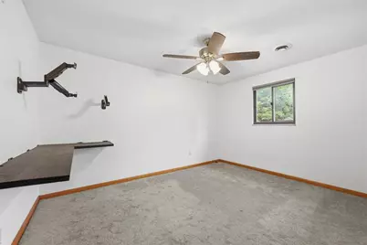 4930 Gardenville Rd, Pittsburgh, PA 15236 - Photo 24