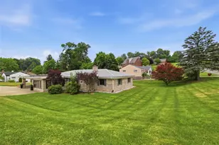 4930 Gardenville Rd, Pittsburgh, PA 15236 - Photo 38