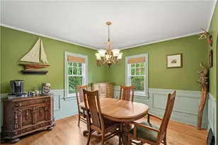 726 Harden Dr, Ross Twp, PA 15229 - Photo 10