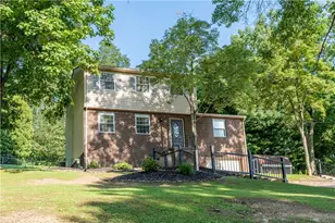 155 Thorndale Dr, Chippewa Township, PA 15010 - Photo 1