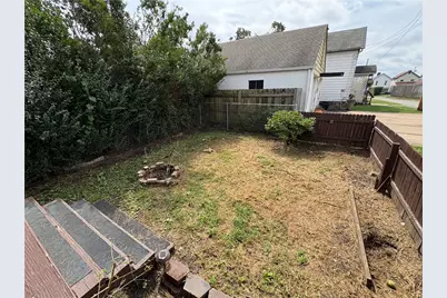 418 Virginia Ave, Rochester, PA 15074 - Photo 12