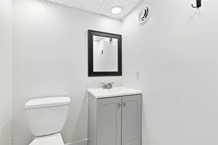 5761 Library Rd, Bethel Park, PA 15102 - Photo 16
