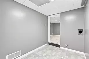 5761 Library Rd, Bethel Park, PA 15102 - Photo 18