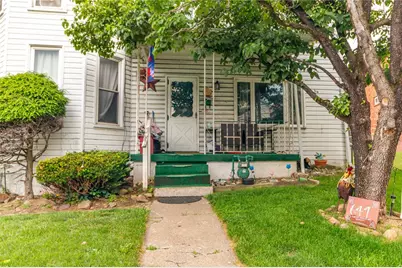 641 W Newton St, Greensburg, PA 15601 - Photo 2