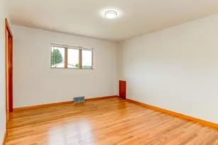 217 Edgewood Ave, Aliquippa, PA 15001 - Photo 20