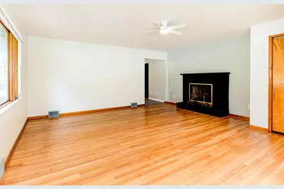 217 Edgewood Ave, Aliquippa, PA 15001 - Photo 18